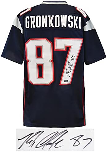 Rob Gronkowski assinou a camisa de futebol personalizada da Marinha -