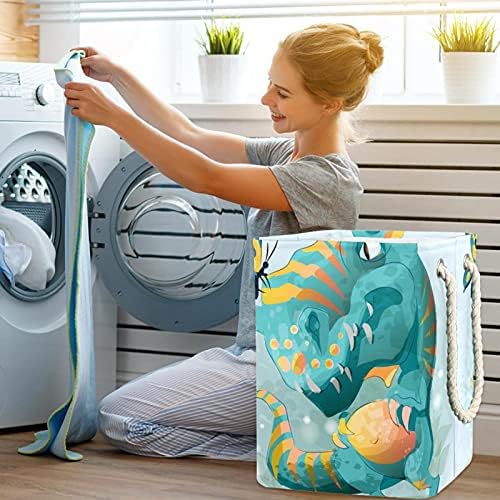 Inomer fofo bebê Trex Dinosaur brincando com borboleta grande cesto de roupa de roupa prejudicável a água cesta