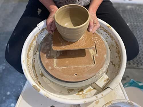 Sistema de morcego da roda de cerâmica para jogar argila. Buracos de pino para roda de cerâmica padrão.